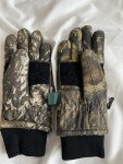 Boys’ Hunting Gloves for Outdoor Adventures
