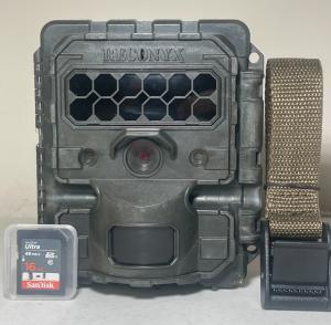 Reconyx HF2X Hyperfire 2 Trail Camera Bundle
