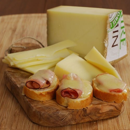 Comte Gruyere Cheese - 8 oz Slice