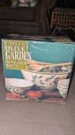 Rare Olive Garden 7-Piece Salad Set