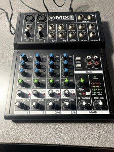 Mackie Mix8 8-Channel Compact Mixer