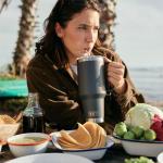 YETI 42 oz Tumbler with Handle and Straw