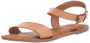 Women’s Two Strap Buckle Sandal in Natural