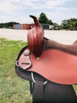 Hybrid Western Trail Saddle for Comfortable Riding