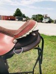 Hybrid Western Trail Saddle for Comfortable Riding
