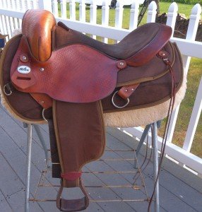 16" FABTRON Gaited Endurance Trail Saddle 7342