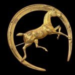 Brass Vintage Horseshoe Pin for Horse Lovers
