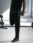 Nike Men's Therma-Fit Fitness Pants in Black