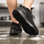 ZCVQX Work Shoes for Men Water-Repellent Kitchen Chef Tennis Shoes for Men Comfy Breathable Food Service Restaurant Sneakers All Black