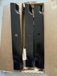 MaxPower 3-Blade Set for 52" Hustler Mowers