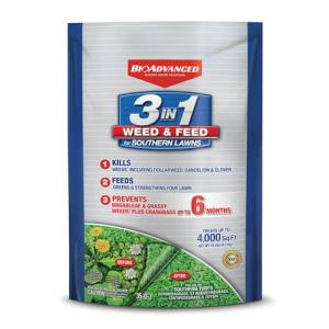 BioAdvanced 3-in-1 Southern Lawn Weed & Feed
