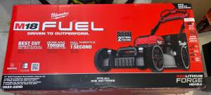 Milwaukee M18 FUEL 21" Self-Propelled Mower Kit