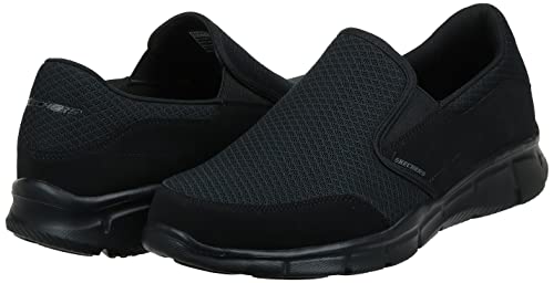 Skechers Slip-On Sneakers in Black for Men (Size 11)