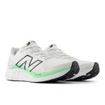 New Balance Fresh Foam 680 V8 Running Shoes