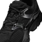 Nike Men's V5 Runner Athletic Sneakers
