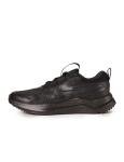 Nike Cosmic Runner Sneakers in Black, Size 6.5
