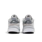 New Balance Men's FuelCell 990 V6 Sneakers - Grey