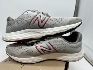 New Balance Men's 520 V8 Running Shoes - Grey/Red