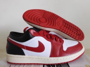Air Jordan 1 Low Reverse Black Toe Women’s 40.5