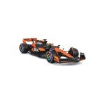 Bburago 1:24 McLaren MCL38 with Norris Helmet