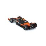 Bburago 1:24 McLaren MCL38 with Norris Helmet
