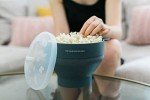 Non-Toxic Collapsible Microwave Popcorn Maker in Blue
