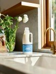 Mrs. Meyer's Non-Toxic Fabric Softener, Rain Water 32 oz