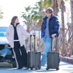 UrbanExplorer 24-Inch Spinner Luggage with Cup Holder