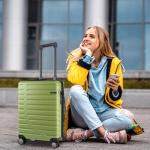 EMPSIGN 21-Inch Hard Shell Spinner Carry-On