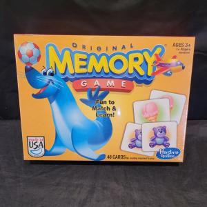 2013 Hasbro Original Memory Game 48 Picture Cards