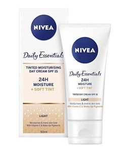 NIVEA Daily Essentials Tinted Moisturizer SPF 8 - 3 Pack