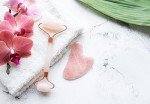 Rose Quartz Jade Roller & Gua Sha Set