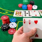 Deluxe 100 Pcs Casino Poker Chips Set