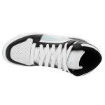 PUMA Women's Rebound Layup Mid Basketball Shoes