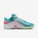 LeBron XXII Limelight Basketball Shoes Size 12