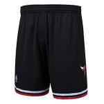 Mitchell & Ness Bulls 97-98 Black Swingman Shorts