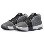 Nike LeBron Witness 8 Basketball Shoes Size 9