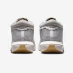 NIKE LeBron Witness 8 Basketball Shoes, Size 11.5