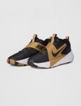 Nike Team Hustle D Basketball Shoes, Kids' Black/Gold