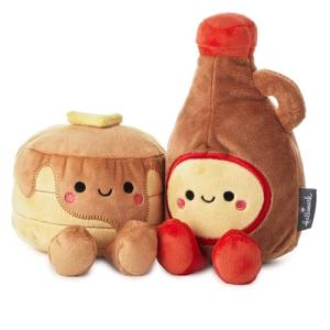 Hallmark Pancakes and Syrup Magnetic Plush Toys