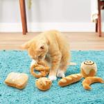 CiyvoLyeen Catnip Bread Toys for Kittens - 6 Pack