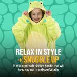 Frog Oversized Blanket Hoodie with Pocket