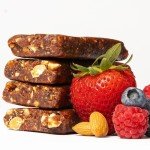 JONESBAR (Berries & Almond, 1 Bar (Pack of 1)) USDA Organic Fruit & Nut Bar, Non-GMO, Kosher, Vegan, Gluten Free, Simple Snack Bar