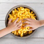 Annie's Organic Cheddar Cheesy Smiles, Baked Corn Puffs, Gluten Free, 4 oz