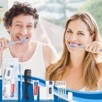 HQSLsund 10 Sets Personal Hygiene Kit Bulk, Disposable Toothbrushes with Toothpaste Floss Comb Soap and Cover, Toiletry Kits Homeless Supplies Bulk for Women,Men,Travel,Homeless