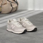 New Balance Women's 515 V3 Sneakers - Grey/White