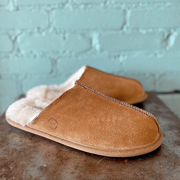 Genuine Suede Closed Toe Men's Slippers - Chestnut