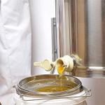 Complete Beekeeping Starter Kit - 5 Essential Tools
