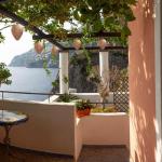 5 Fabric and Paper Simulated Wasp Nests