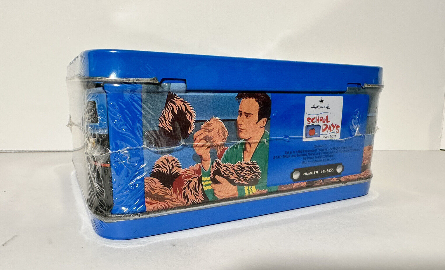 Star Trek Hallmark Lunchbox - 1999 Memorabilia